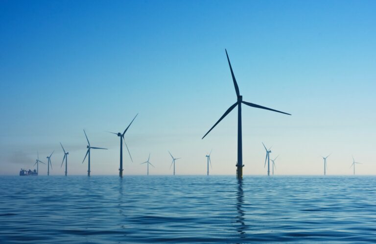 U.S. expands offshore wind project buyout policy with $765 million agreement involving Invenergy
